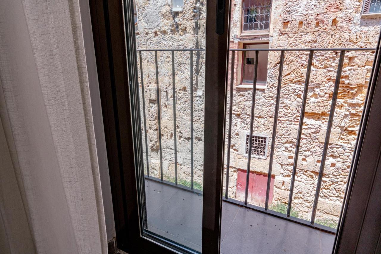 Joyrooms 2 Tarragona Eksteriør billede